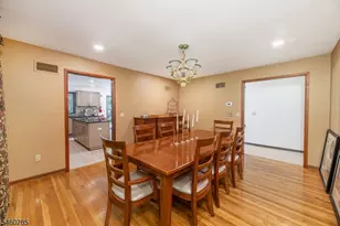 33 Radcliffe Dr, Sparta Township, NJ 07871 - Photo 17