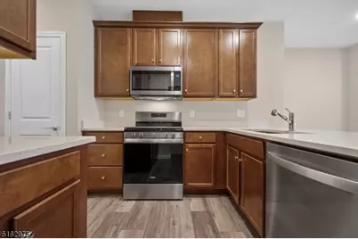 8 Jessica Ln #2103, Union Township, NJ 07083 - Photo 1