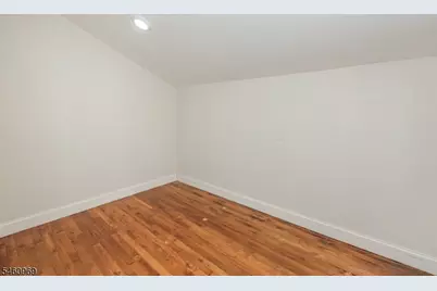 9 Vernon Ave #3, Newark, NJ 07108 - Photo 11