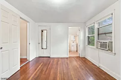 928 Beechwood Ct, Plainfield, NJ 07060 - Photo 17