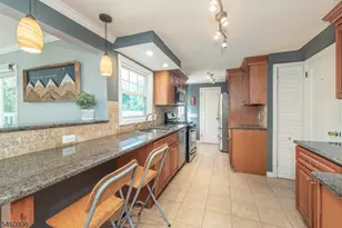 3 Woodlawn Terrace, Cedar Grove, NJ 07009 - Photo 7