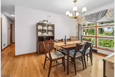 45 Sunset Rd, Bloomingdale, NJ 07403 - Photo 7