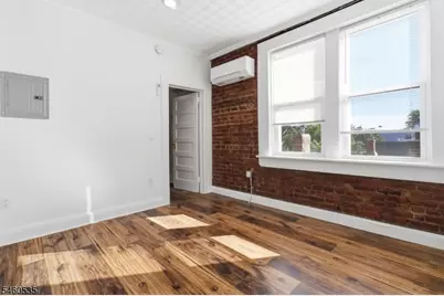 200 Forest St #3L, Montclair, NJ 07042 - Photo 5