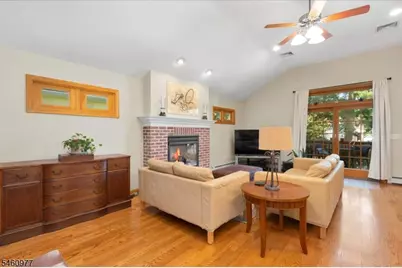 40 2nd Ave, Garwood, NJ 07027 - Photo 13