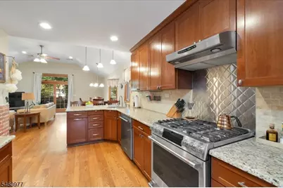 40 2nd Ave, Garwood, NJ 07027 - Photo 21