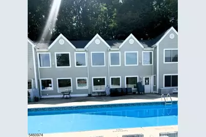 166 Falcon Ridge Way N #166, Hamburg, NJ 07419 - Photo 11