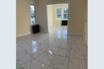 49 W Edgar Rd, Linden, NJ 07036 - Photo 3