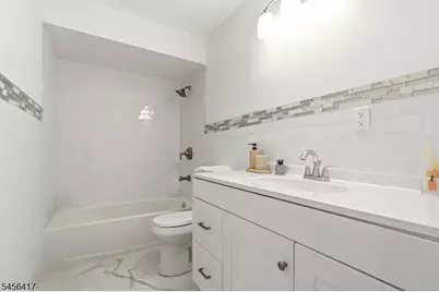 496 Seven Oaks Ct, Orange, NJ 07050 - Photo 19