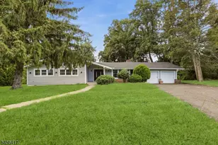496 Seven Oaks Ct, Orange, NJ 07050 - Photo 1
