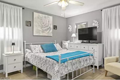 1147 Passaic Ave, Linden, NJ 07036 - Photo 9