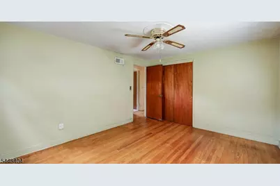 212 Stoughton Ave, Cranford Township, NJ 07016 - Photo 15