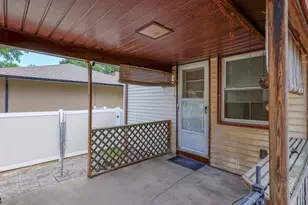 212 Stoughton Ave, Cranford Township, NJ 07016 - Photo 25