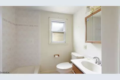 212 Stoughton Ave, Cranford Township, NJ 07016 - Photo 19
