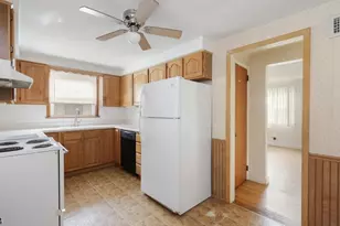 212 Stoughton Ave, Cranford Township, NJ 07016 - Photo 11