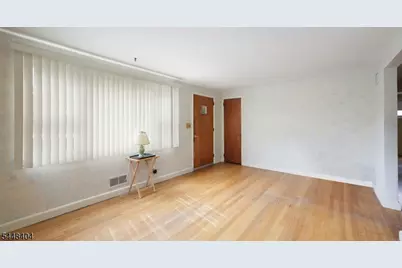 212 Stoughton Ave, Cranford Township, NJ 07016 - Photo 9