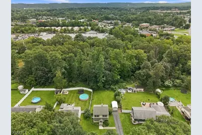 26 Mount Arlington Rd, Roxbury Township, NJ 07852 - Photo 5