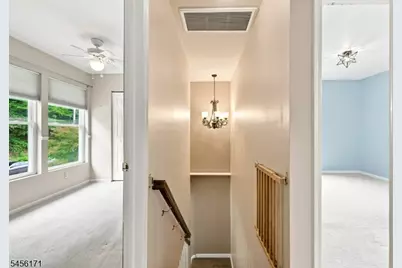 26 Mount Arlington Rd, Roxbury Township, NJ 07852 - Photo 19