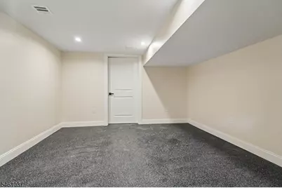 126 Hickson Dr, New Providence, NJ 07974 - Photo 27