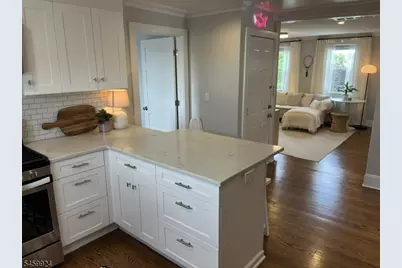 49 Park Ave Unit 3, Summit, NJ 07901 - Photo 9