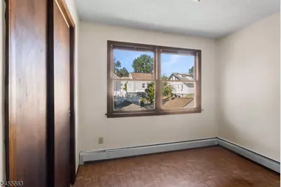 106 Summit Ave, Bloomfield, NJ 07003 - Photo 23