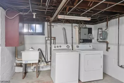 106 Summit Ave, Bloomfield, NJ 07003 - Photo 29