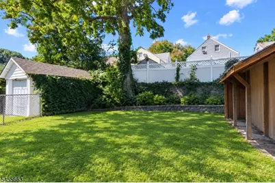 106 Summit Ave, Bloomfield, NJ 07003 - Photo 33