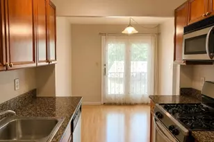 18 Mews Ln, South Orange, NJ 07079 - Photo 5