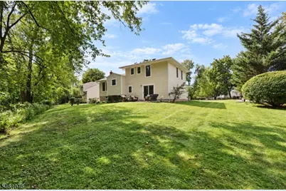 37 Spring Garden Dr, Madison, NJ 07940 - Photo 27