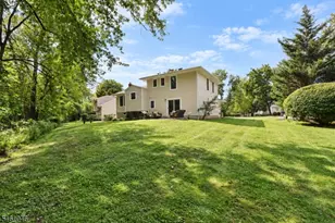 37 Spring Garden Dr, Madison, NJ 07940 - Photo 27