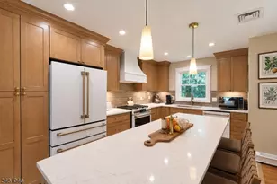 37 Spring Garden Dr, Madison, NJ 07940 - Photo 7
