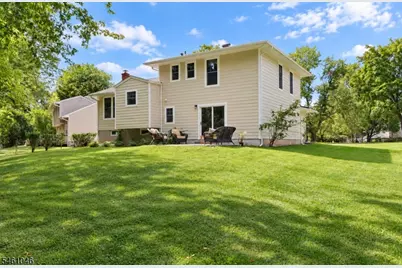 37 Spring Garden Dr, Madison, NJ 07940 - Photo 25
