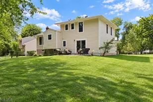 37 Spring Garden Dr, Madison, NJ 07940 - Photo 25