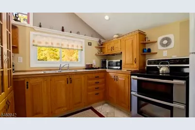 67 Glenwood Mt Rd, Vernon Twp., NJ 07461 - Photo 3