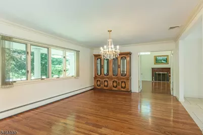 193 Walnut St, Livingston, NJ 07039 - Photo 13