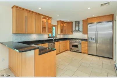 193 Walnut St, Livingston, NJ 07039 - Photo 7