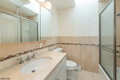 193 Walnut St, Livingston, NJ 07039 - Photo 19