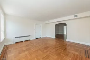 9 Vernon Ave, Newark, NJ 07108 - Photo 3