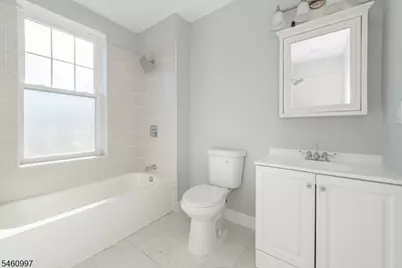 9 Vernon Ave #2, Newark, NJ 07108 - Photo 7