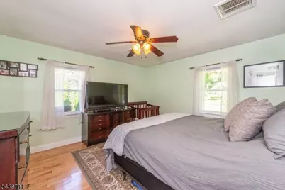 47 Grove St, West Milford, NJ 07438 - Photo 9