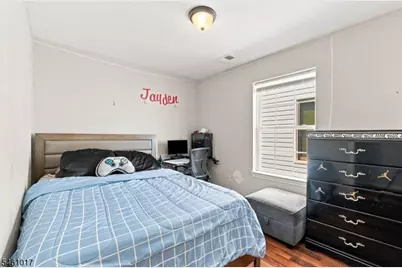 224 Pine St, Elizabeth, NJ 07206 - Photo 23