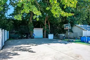 18 Union Pl, Irvington, NJ 07111 - Photo 13