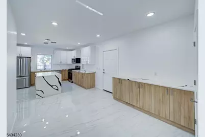 217 Heywood Ave, Orange, NJ 07050 - Photo 7