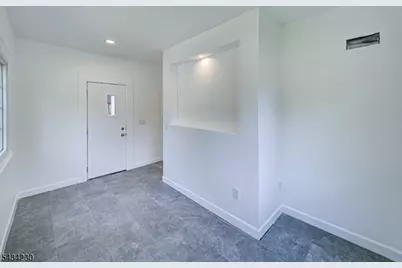 217 Heywood Ave, Orange, NJ 07050 - Photo 21
