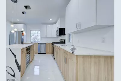 217 Heywood Ave, Orange, NJ 07050 - Photo 5