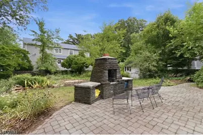 10 Cornell Pl, Chatham, NJ 07928 - Photo 23