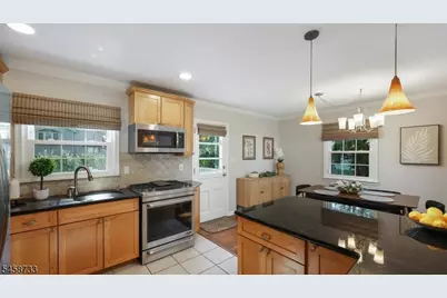 34 Moss Ave, Westfield, NJ 07090 - Photo 11