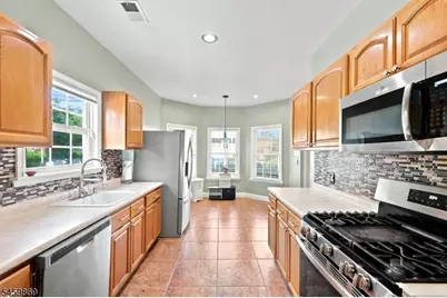 708 E Front St #2, Plainfield, NJ 07062 - Photo 13