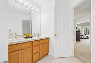 9 Rue Cezanne, Franklin Township, NJ 08873 - Photo 29