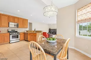 9 Rue Cezanne, Franklin Township, NJ 08873 - Photo 13