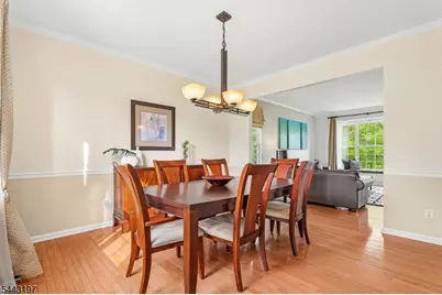 9 Rue Cezanne, Franklin Township, NJ 08873 - Photo 11